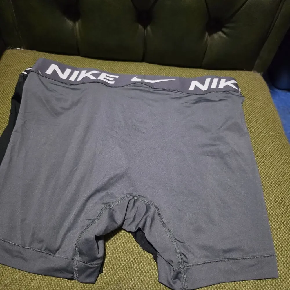 Men's Nike Boxer Briefs Size Medium KE1157 Set of 2 Black Gray